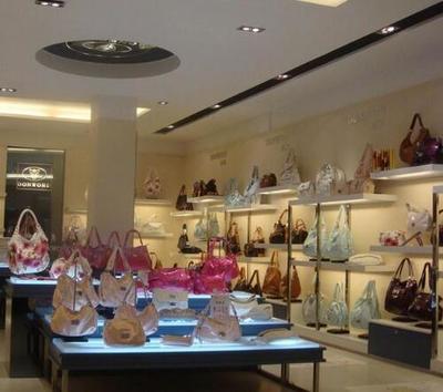 各丽女包加盟指南 费用、优势与官网渠道全解析